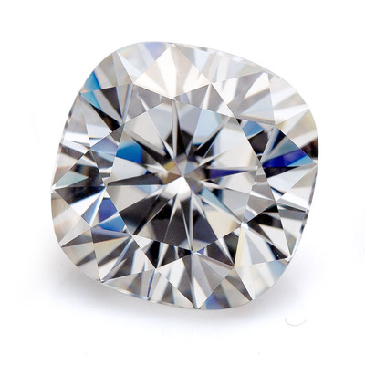 Moissanite Cushion