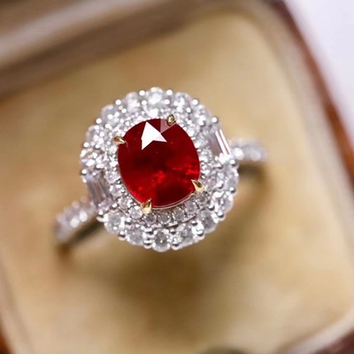 18k gold with red chalcedony